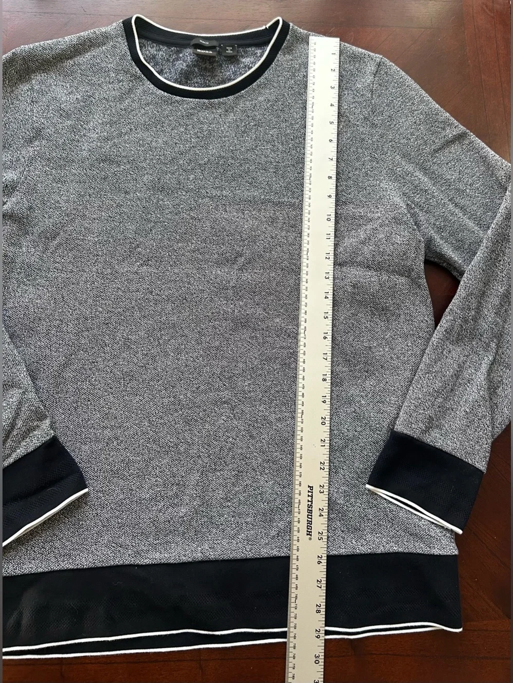 Hugo Boss Men's Grey Crewneck Sweater with Contrast Navy Trim size XXL SLIM FIT